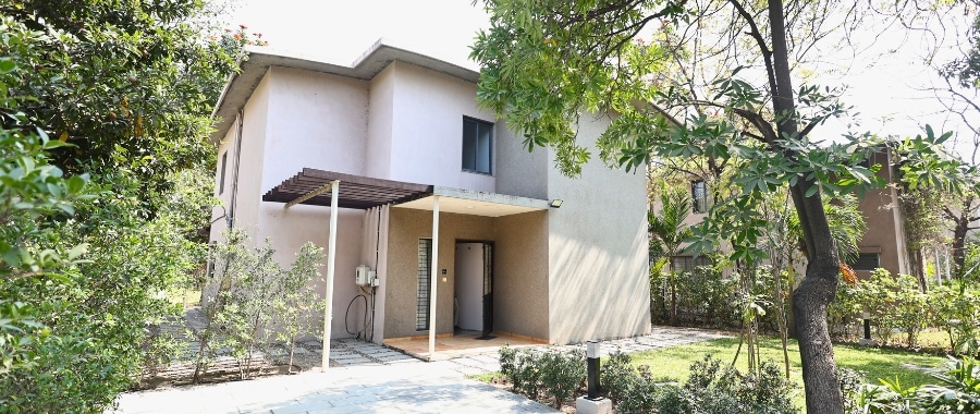 Exclusive villas for rent in pristine destinations!